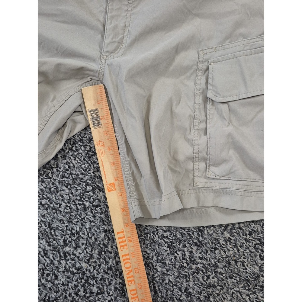 Duluth Trading Shorts Mens 44 Khaki Dry on the Fly Flex Cargo 8 In Quick Dry‎ - Picture 5 of 6